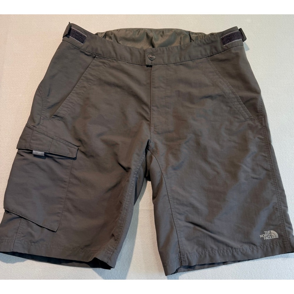The North Face Mens‎ Gray Nylon Hiking Cargo Shorts Size XL Regular Outdoor